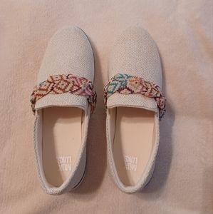 Women's Muk Luk summer espadrills
